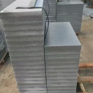 嘉兴 芝麻灰火烧面300*600*50地铺石材