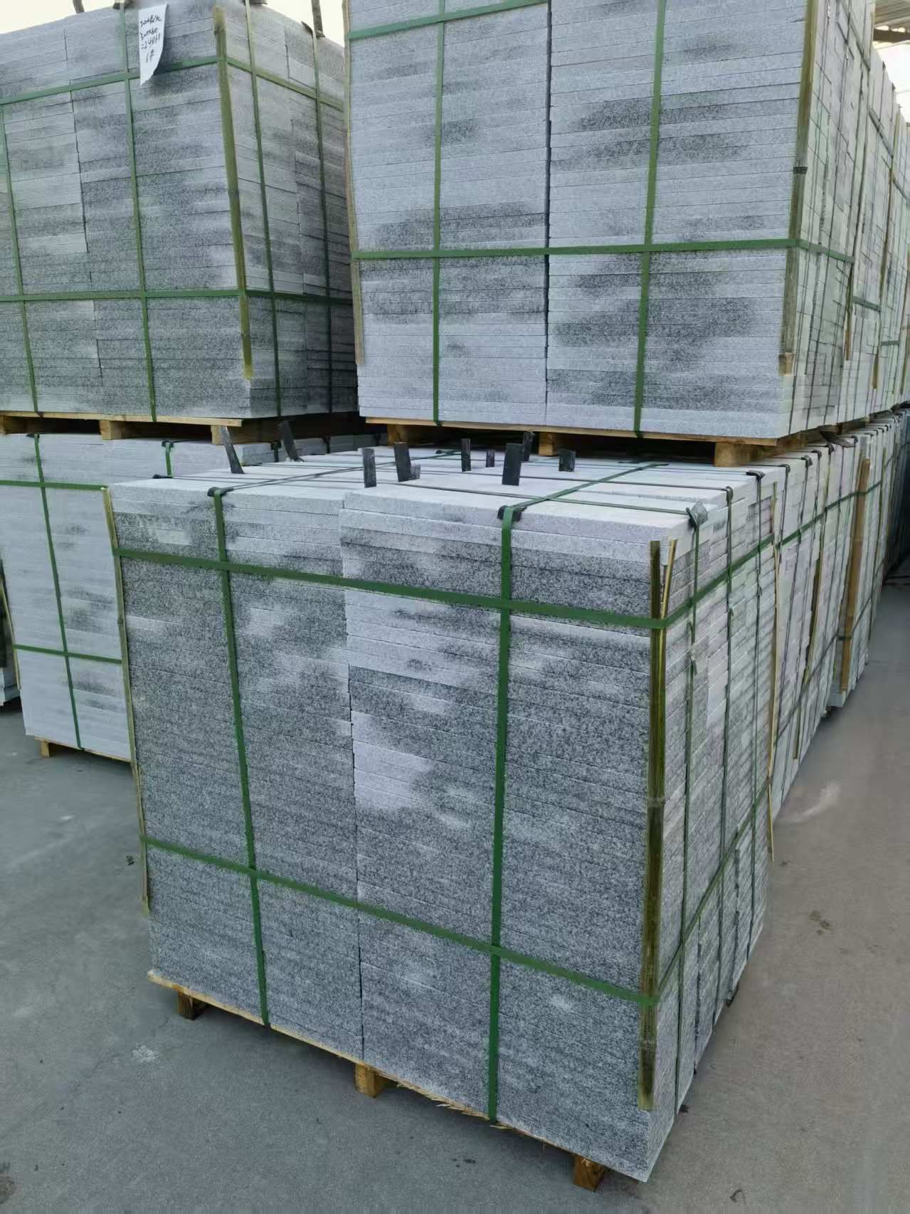 嘉兴 芝麻白地铺石材