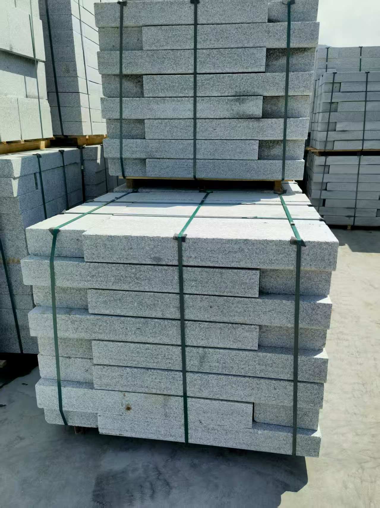 嘉兴 芙蓉白花岗岩路沿石、平石尺寸标准，色泽均匀